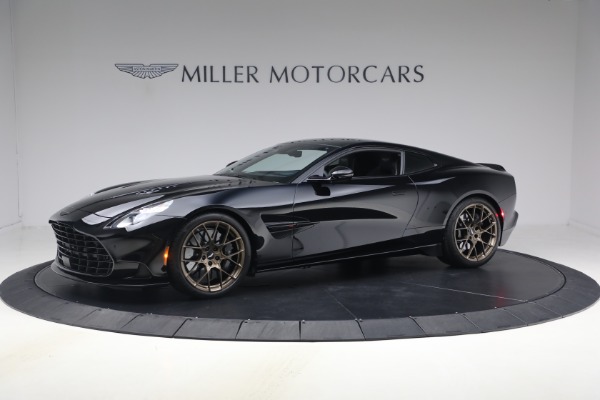 Used 2025 Aston Martin Vanquish for sale $415,900 at Pagani of Greenwich in Greenwich CT 06830 2