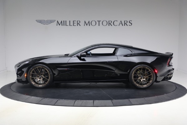 Used 2025 Aston Martin Vanquish for sale $415,900 at Pagani of Greenwich in Greenwich CT 06830 3