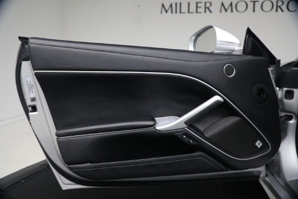 Used 2014 Ferrari F12berlinetta for sale $519,900 at Pagani of Greenwich in Greenwich CT 06830 21