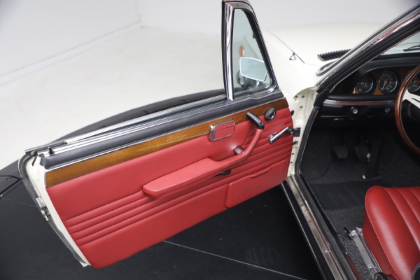 Used 1974 BMW 3.0CSi for sale $175,000 at Pagani of Greenwich in Greenwich CT 06830 17