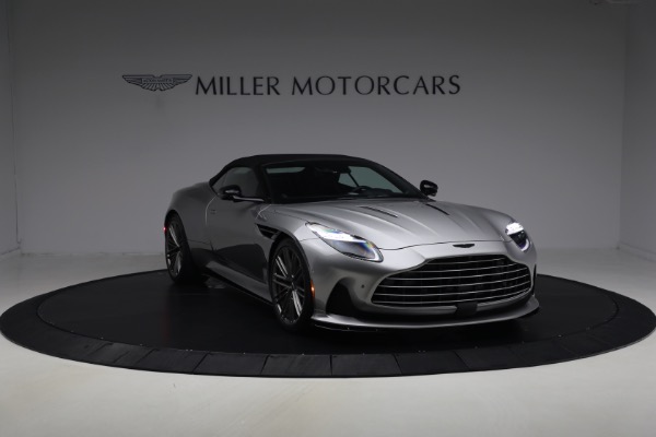 Used 2024 Aston Martin DB12 Volante for sale $265,900 at Pagani of Greenwich in Greenwich CT 06830 24