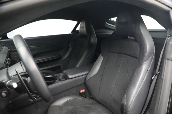 Used 2025 Aston Martin Vantage for sale $187,900 at Pagani of Greenwich in Greenwich CT 06830 15