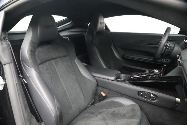 Used 2025 Aston Martin Vantage for sale $187,900 at Pagani of Greenwich in Greenwich CT 06830 19
