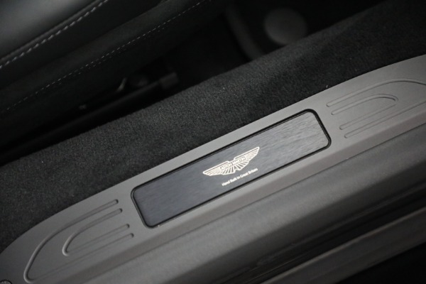 Used 2025 Aston Martin Vantage for sale $187,900 at Pagani of Greenwich in Greenwich CT 06830 24