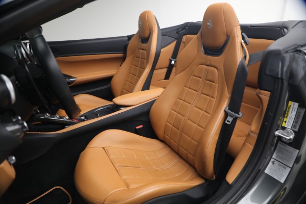 Used 2019 Ferrari Portofino for sale $205,900 at Pagani of Greenwich in Greenwich CT 06830 16