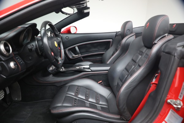 Used 2014 Ferrari California 30 for sale $115,900 at Pagani of Greenwich in Greenwich CT 06830 15