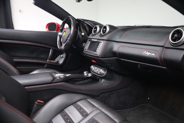 Used 2014 Ferrari California 30 for sale $115,900 at Pagani of Greenwich in Greenwich CT 06830 17
