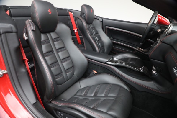 Used 2014 Ferrari California 30 for sale $115,900 at Pagani of Greenwich in Greenwich CT 06830 19