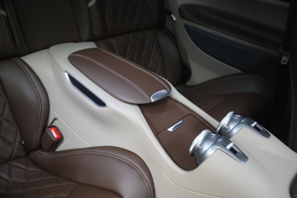 Used 2019 Ferrari GTC4Lusso for sale $259,900 at Pagani of Greenwich in Greenwich CT 06830 19