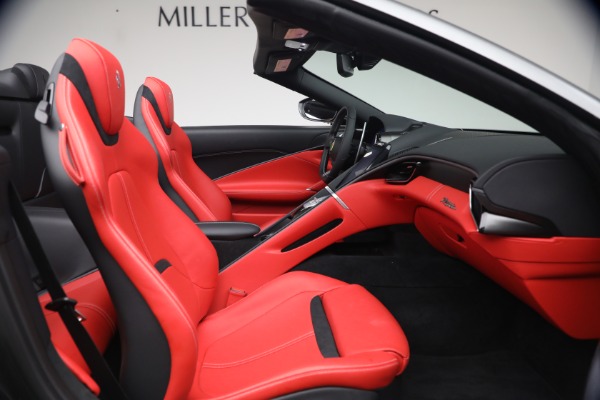 Used 2026 Ferrari Roma Spider for sale $309,900 at Pagani of Greenwich in Greenwich CT 06830 17