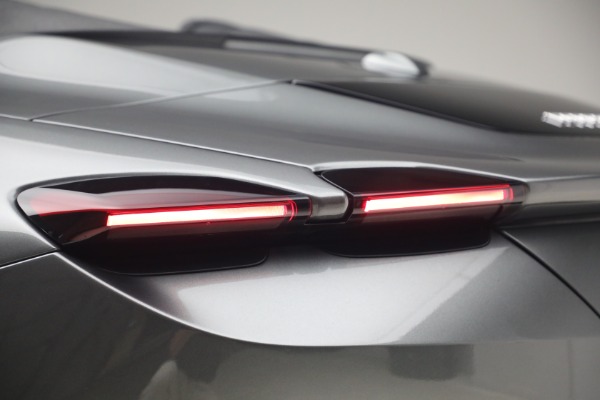 Used 2026 Ferrari Roma Spider for sale $309,900 at Pagani of Greenwich in Greenwich CT 06830 25