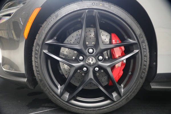 Used 2026 Ferrari Roma Spider for sale $309,900 at Pagani of Greenwich in Greenwich CT 06830 26