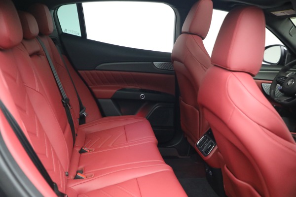 New 2027 Maserati Grecale Trofeo for sale $128,145 at Pagani of Greenwich in Greenwich CT 06830 17