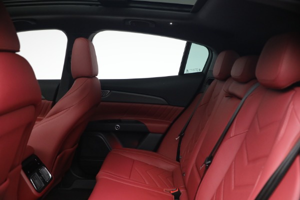 New 2027 Maserati Grecale Trofeo for sale $128,145 at Pagani of Greenwich in Greenwich CT 06830 18