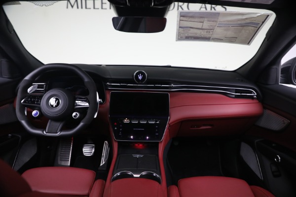 New 2027 Maserati Grecale Trofeo for sale $128,145 at Pagani of Greenwich in Greenwich CT 06830 21