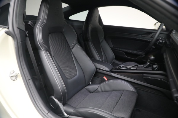 Used 2026 Porsche 911 GT3 Touring for sale $369,900 at Pagani of Greenwich in Greenwich CT 06830 19