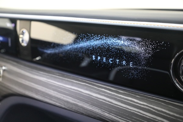 Used 2024 Rolls-Royce Spectre for sale $345,900 at Pagani of Greenwich in Greenwich CT 06830 25