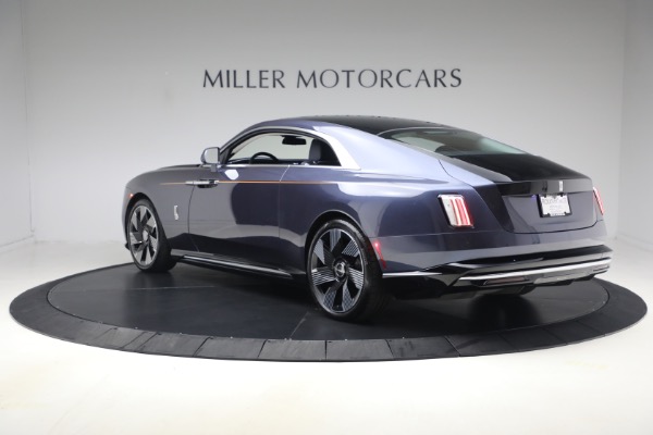 Used 2024 Rolls-Royce Spectre for sale $345,900 at Pagani of Greenwich in Greenwich CT 06830 6