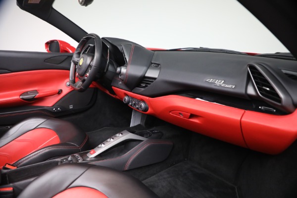 Used 2019 Ferrari 488 Spider for sale $419,900 at Pagani of Greenwich in Greenwich CT 06830 16