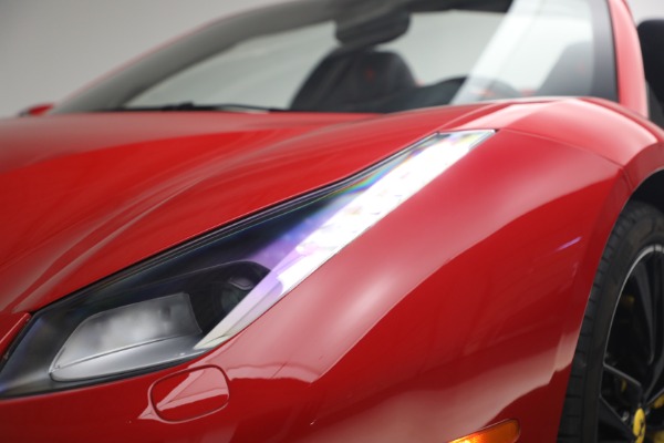 Used 2019 Ferrari 488 Spider for sale $419,900 at Pagani of Greenwich in Greenwich CT 06830 23