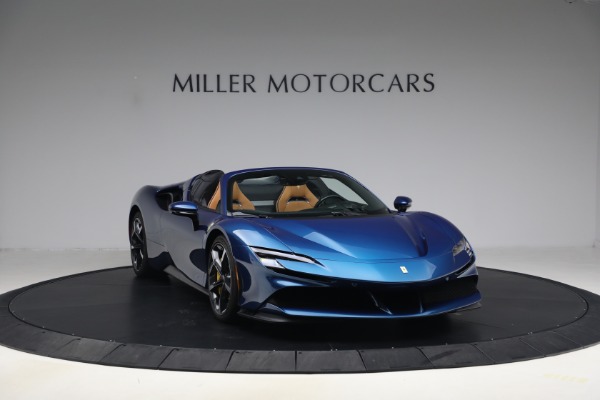 Used 2024 Ferrari SF90 Spider for sale $609,900 at Pagani of Greenwich in Greenwich CT 06830 11