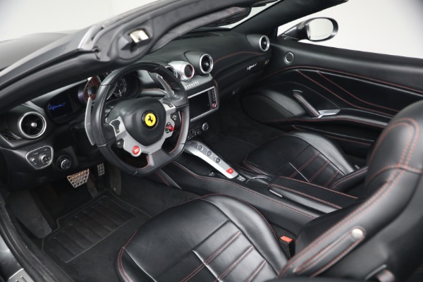Used 2015 Ferrari California T for sale $139,900 at Pagani of Greenwich in Greenwich CT 06830 14