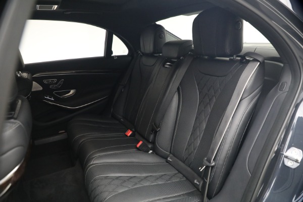 Used 2019 Mercedes-Benz S-Class S 560 4MATIC for sale $49,900 at Pagani of Greenwich in Greenwich CT 06830 20