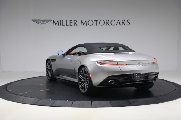 Used 2024 Aston Martin DB12 Volante for sale $255,900 at Pagani of Greenwich in Greenwich CT 06830 17