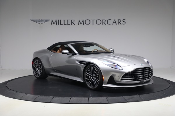 Used 2024 Aston Martin DB12 Volante for sale $255,900 at Pagani of Greenwich in Greenwich CT 06830 23