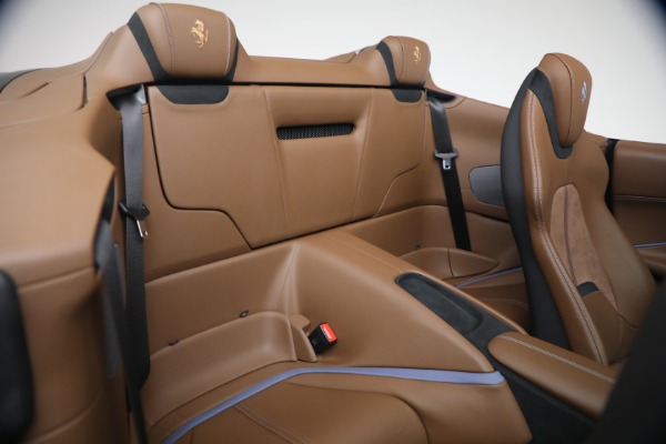 Used 2025 Ferrari Roma Spider for sale $309,900 at Pagani of Greenwich in Greenwich CT 06830 21