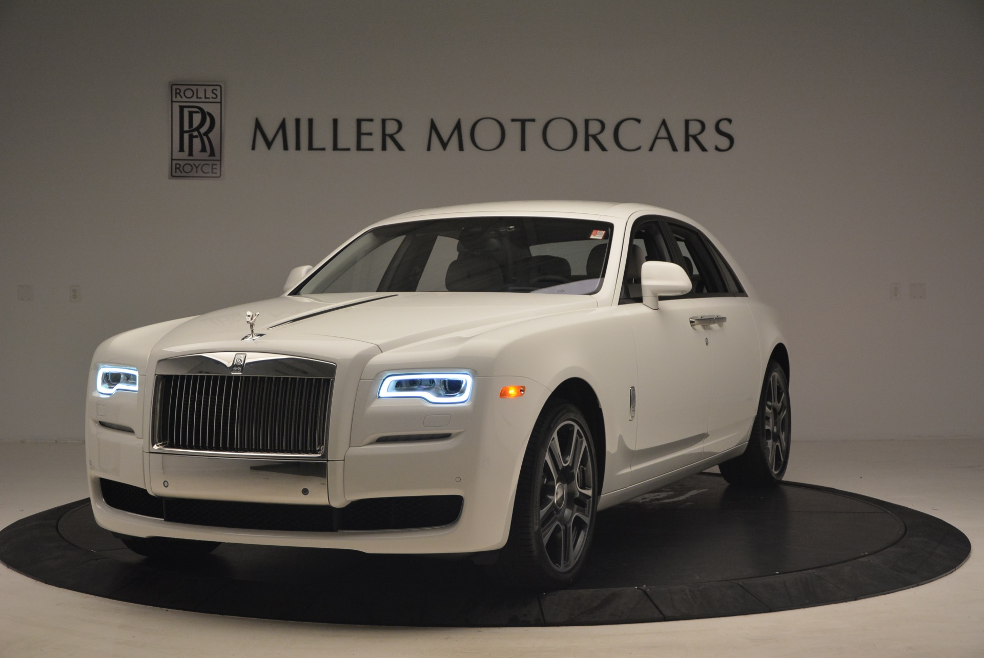 Used 2017 Rolls-Royce Ghost for sale Sold at Pagani of Greenwich in Greenwich CT 06830 1