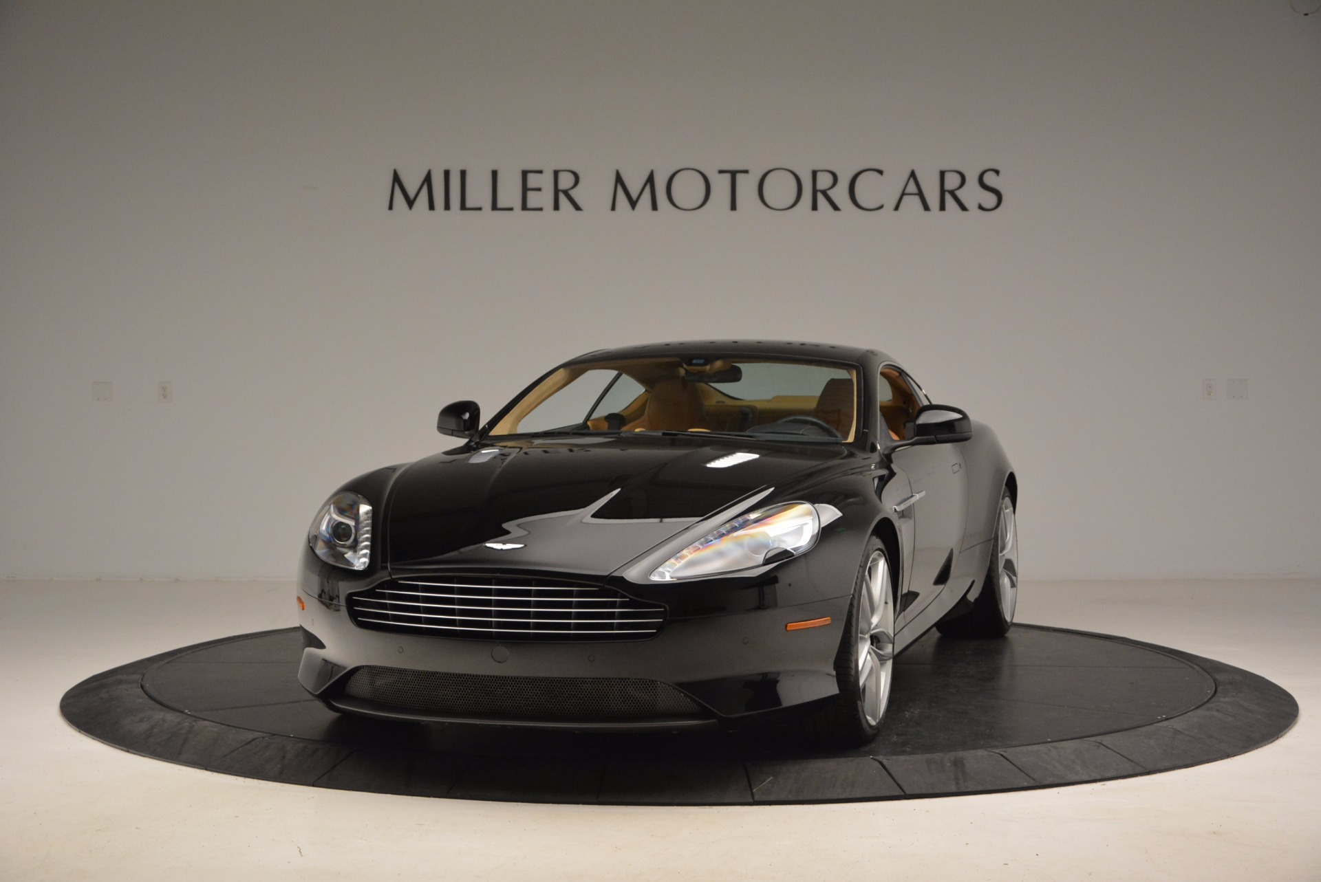 Used 2014 Aston Martin DB9 for sale Sold at Pagani of Greenwich in Greenwich CT 06830 1